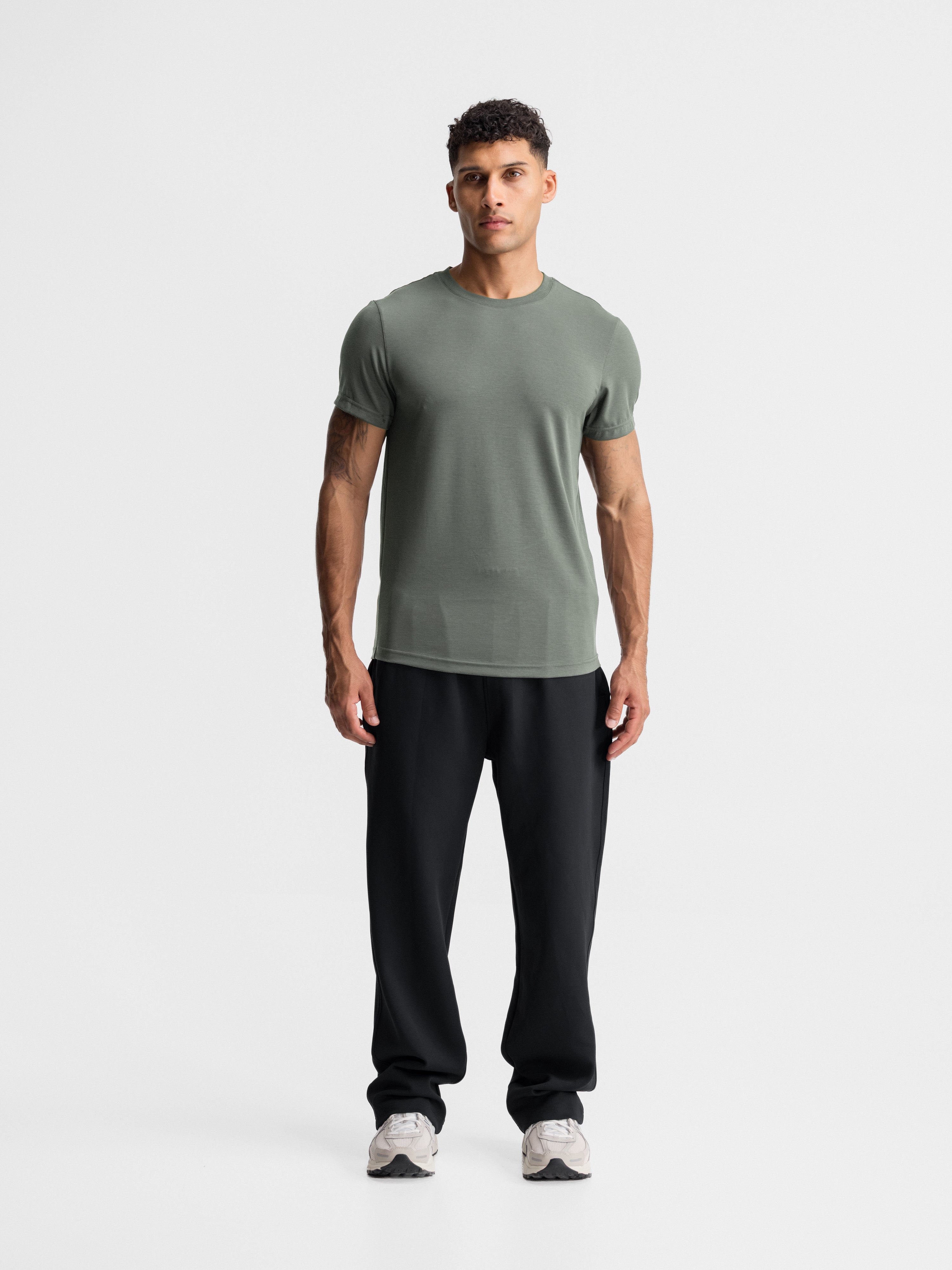 #color_Dark Green