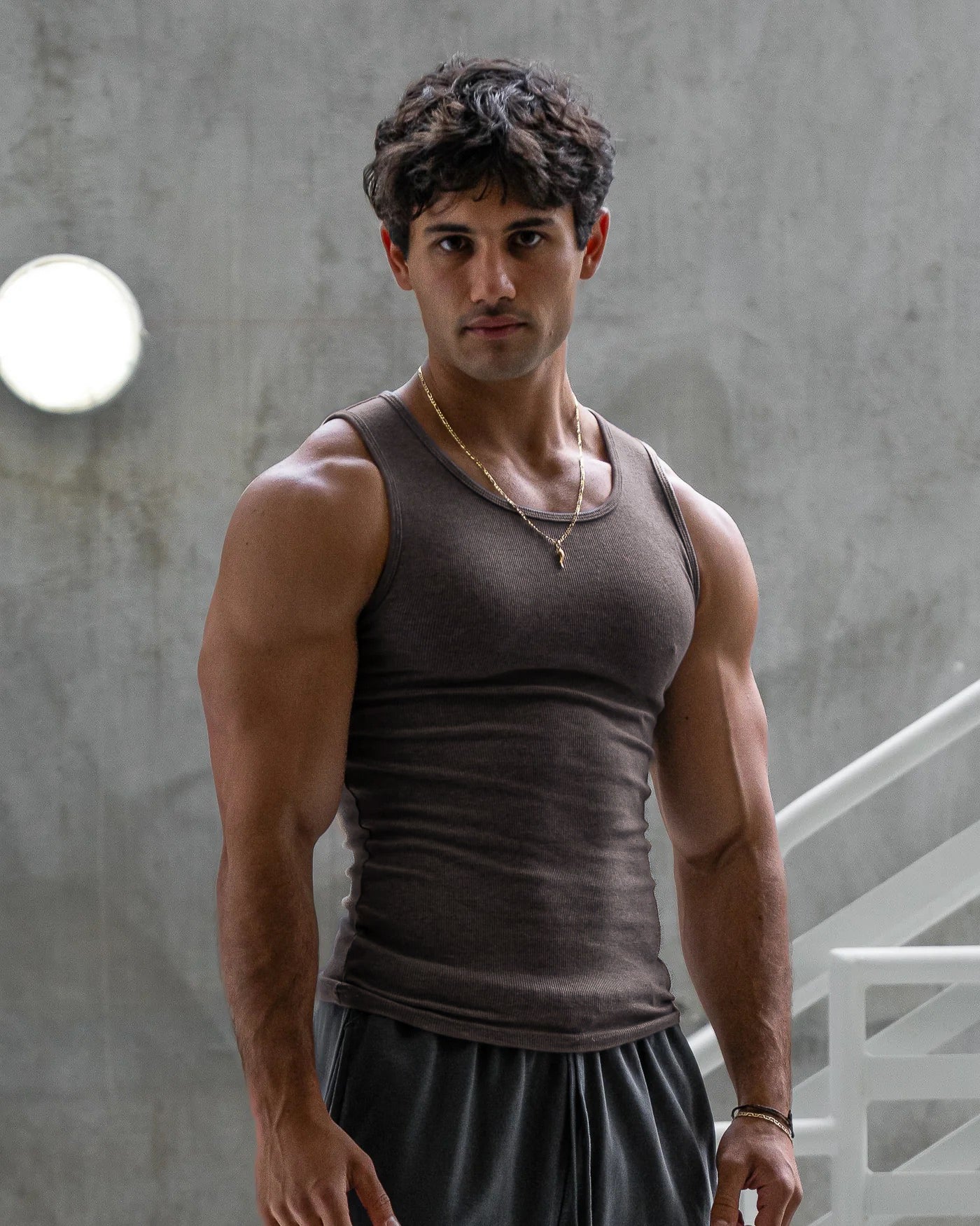 #color_grey #model_A