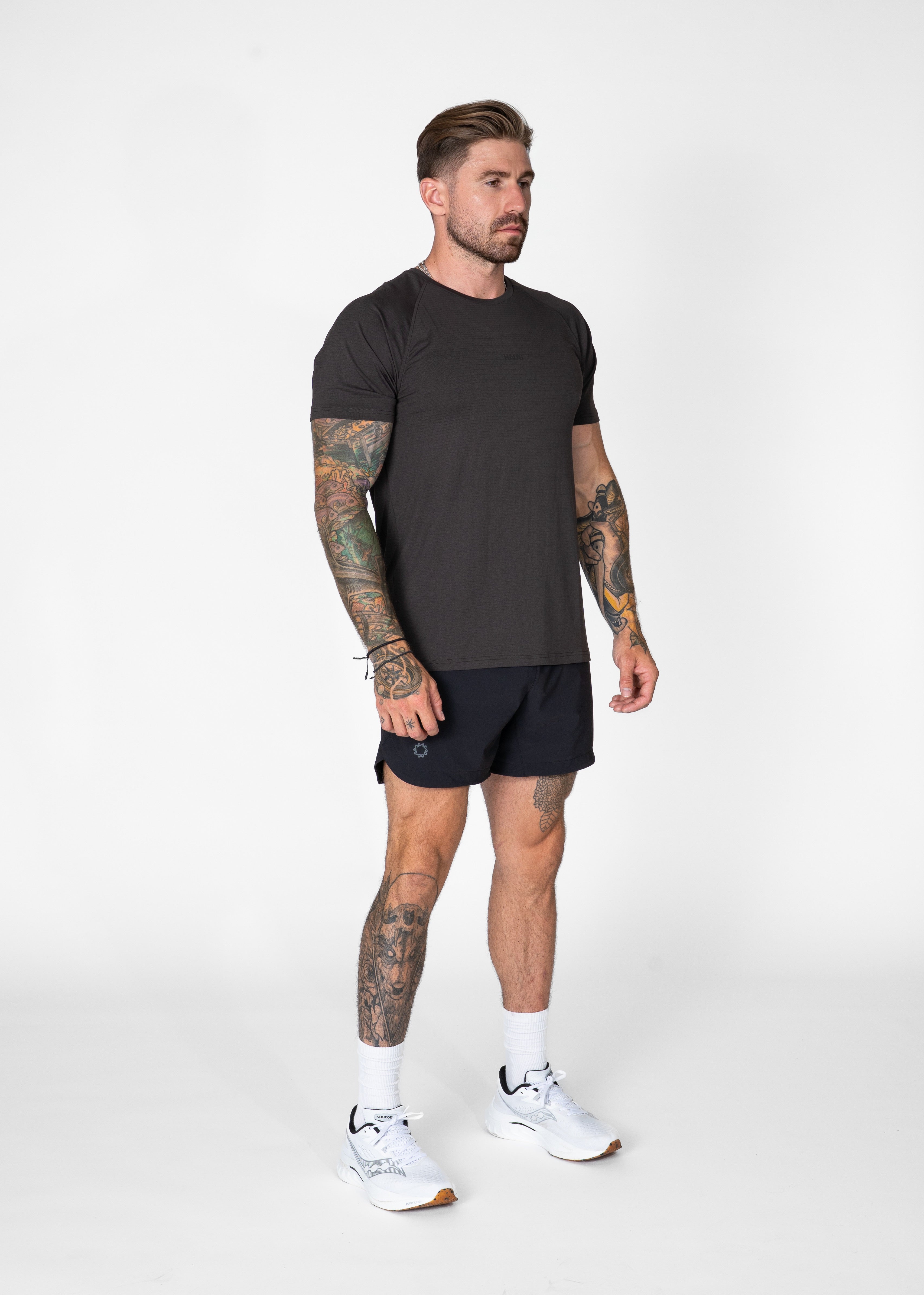 #color_charcoal grey