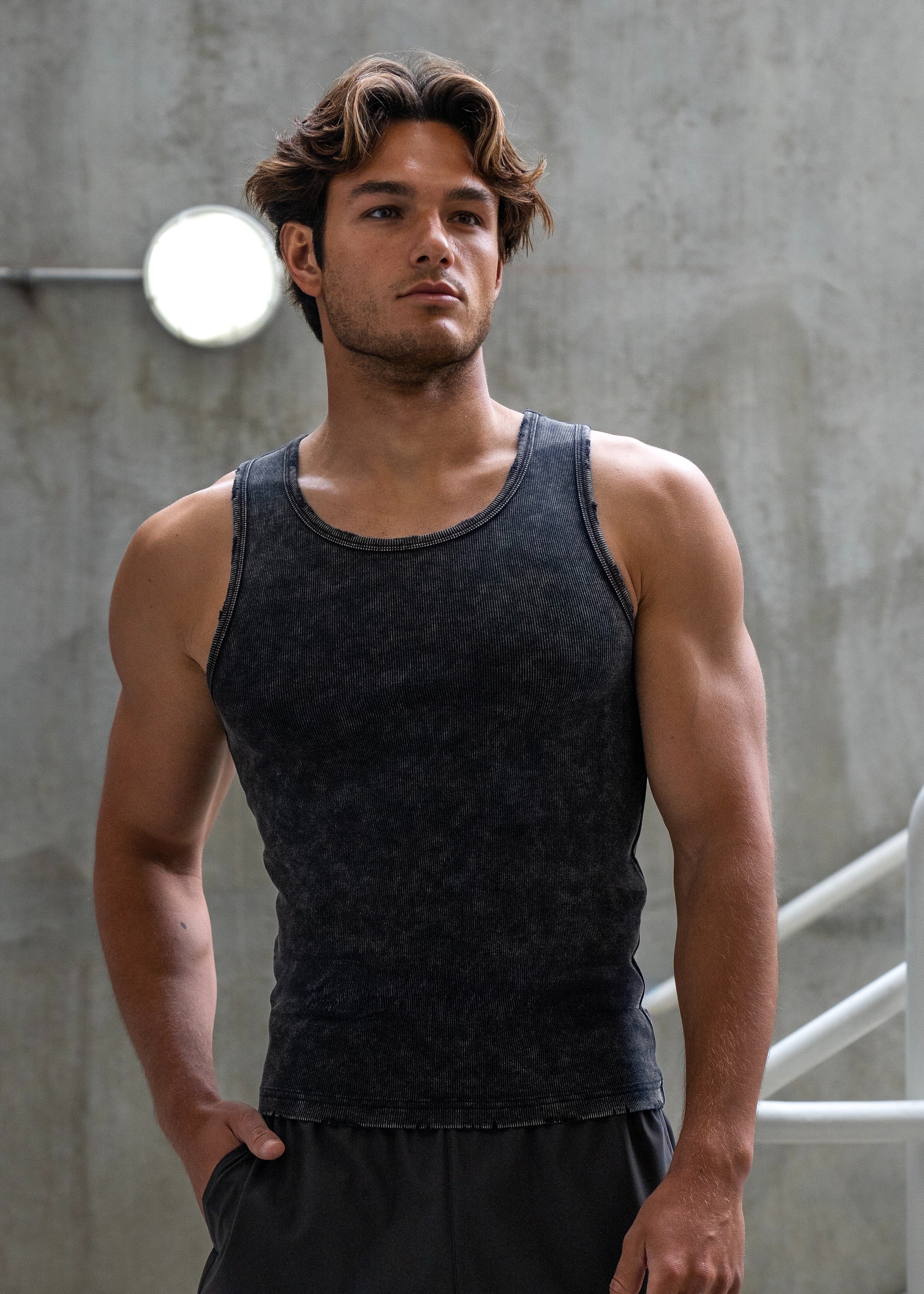 #color_washed black #model_A