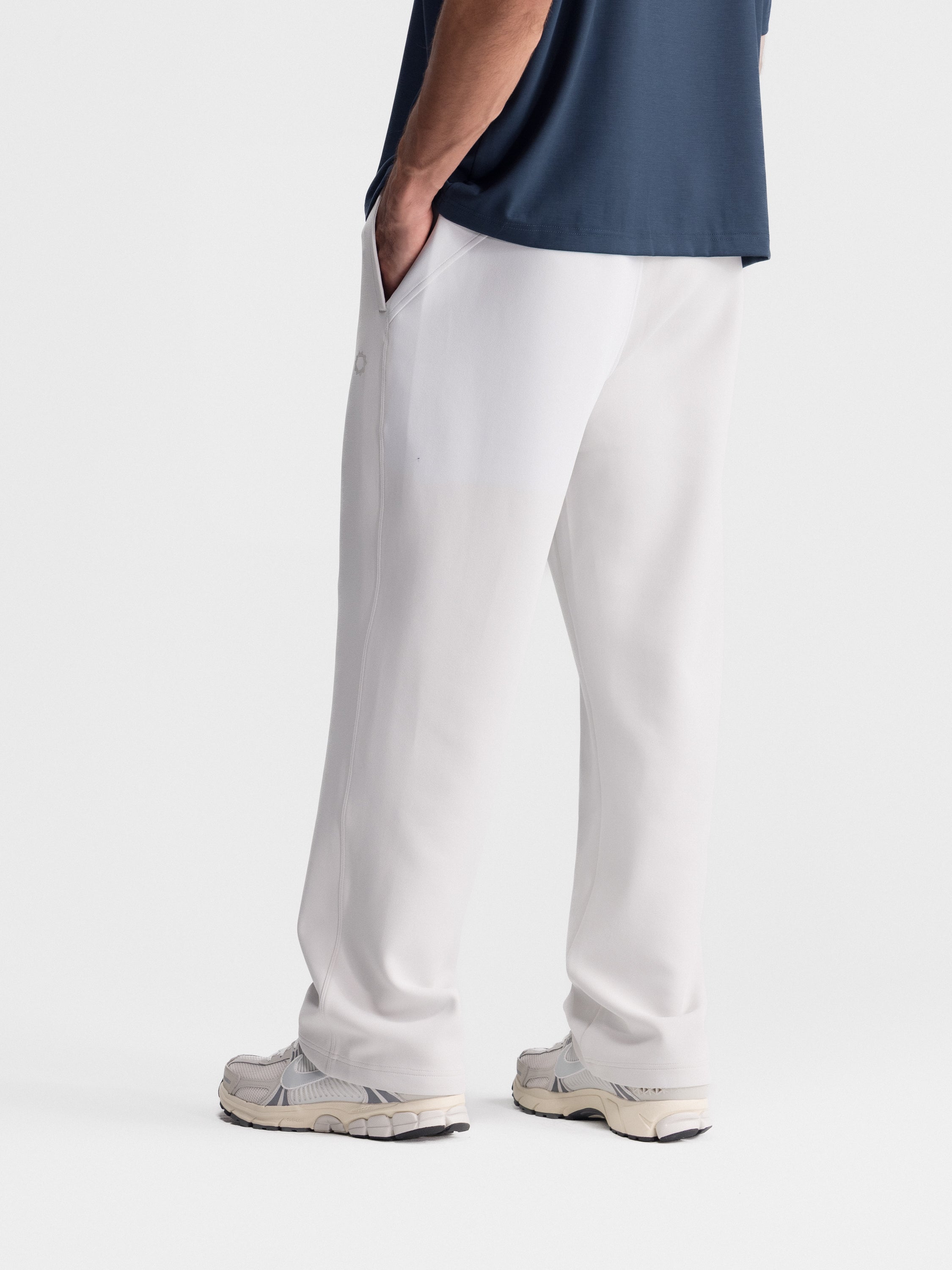 #color_Bone-White