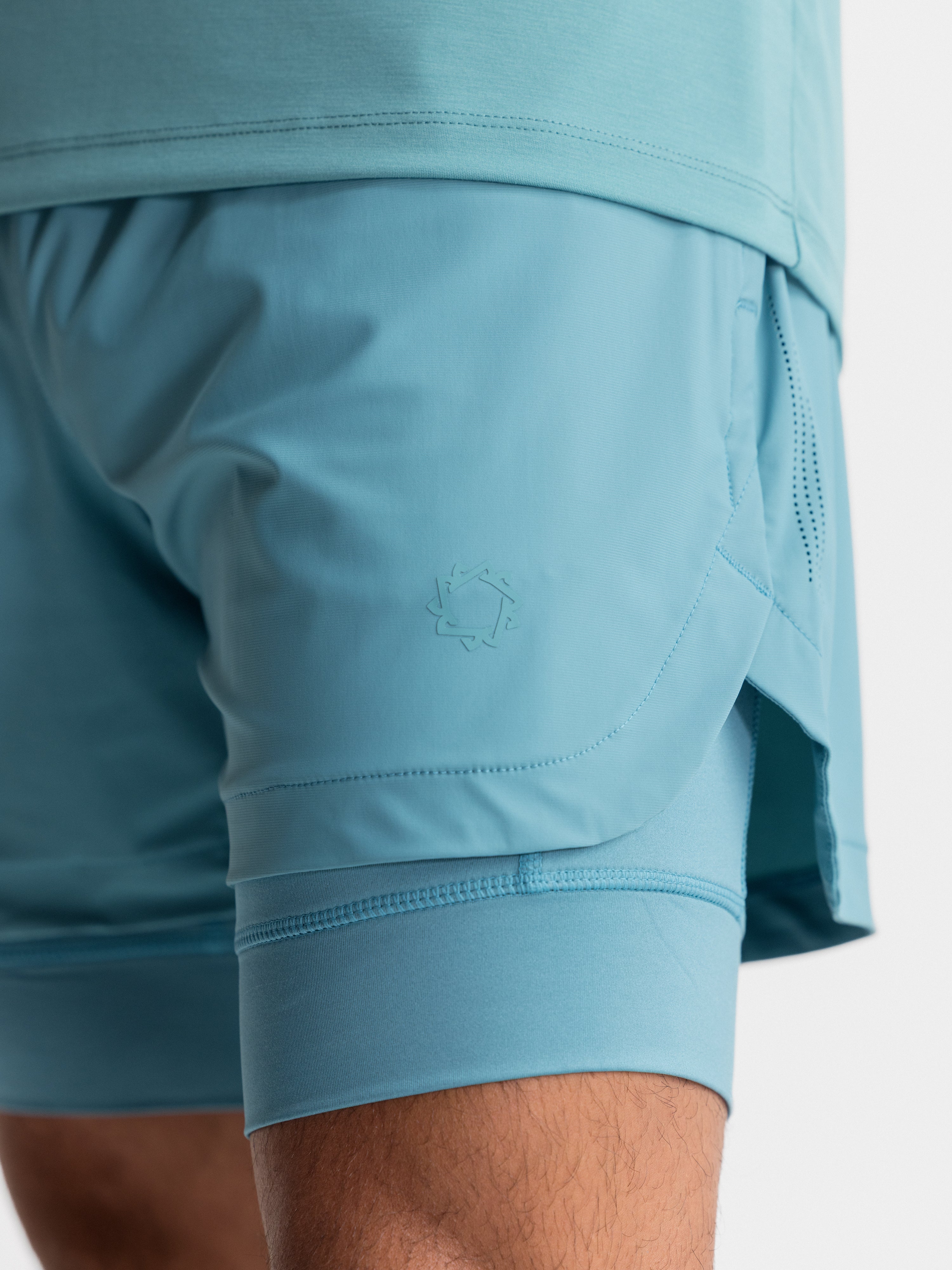 #color_Teal