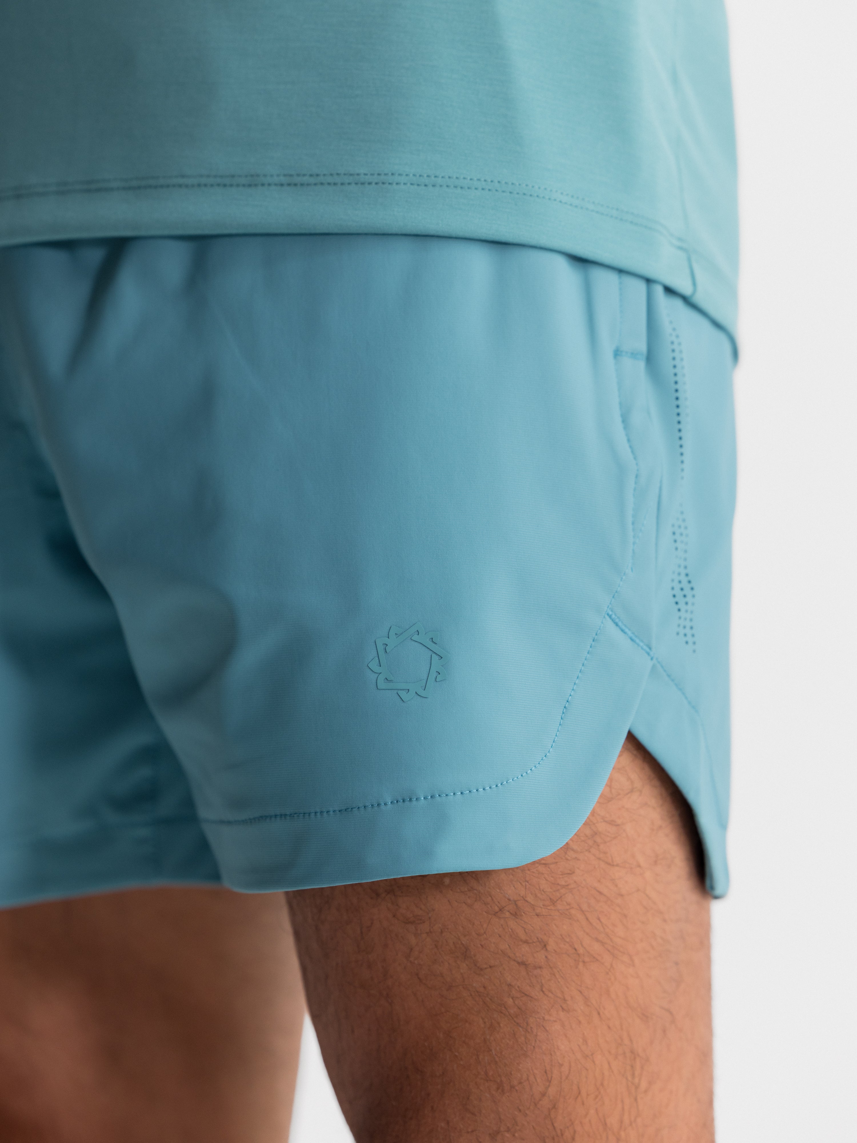 #color_Teal