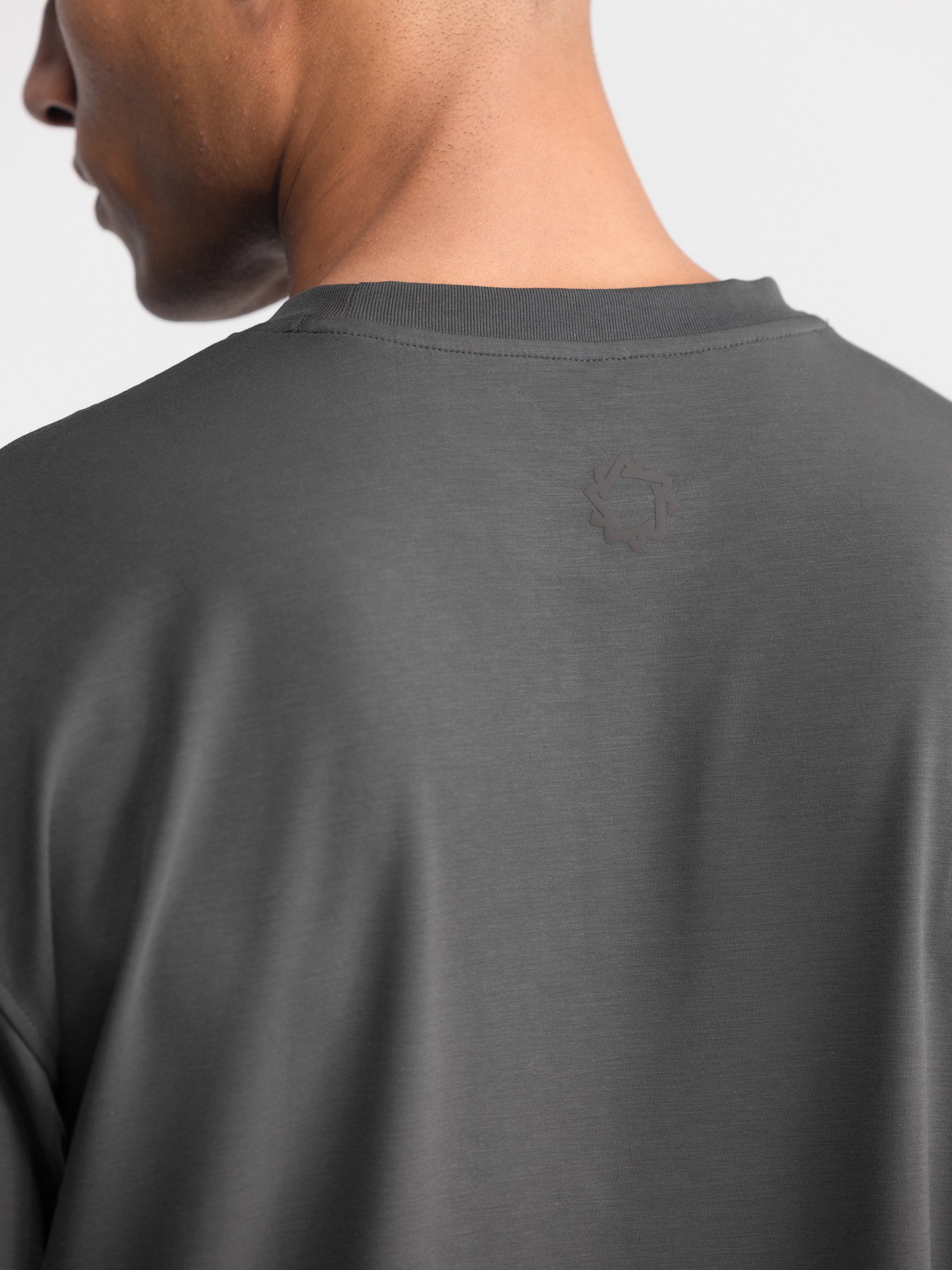 #Color_Charcoal Grey