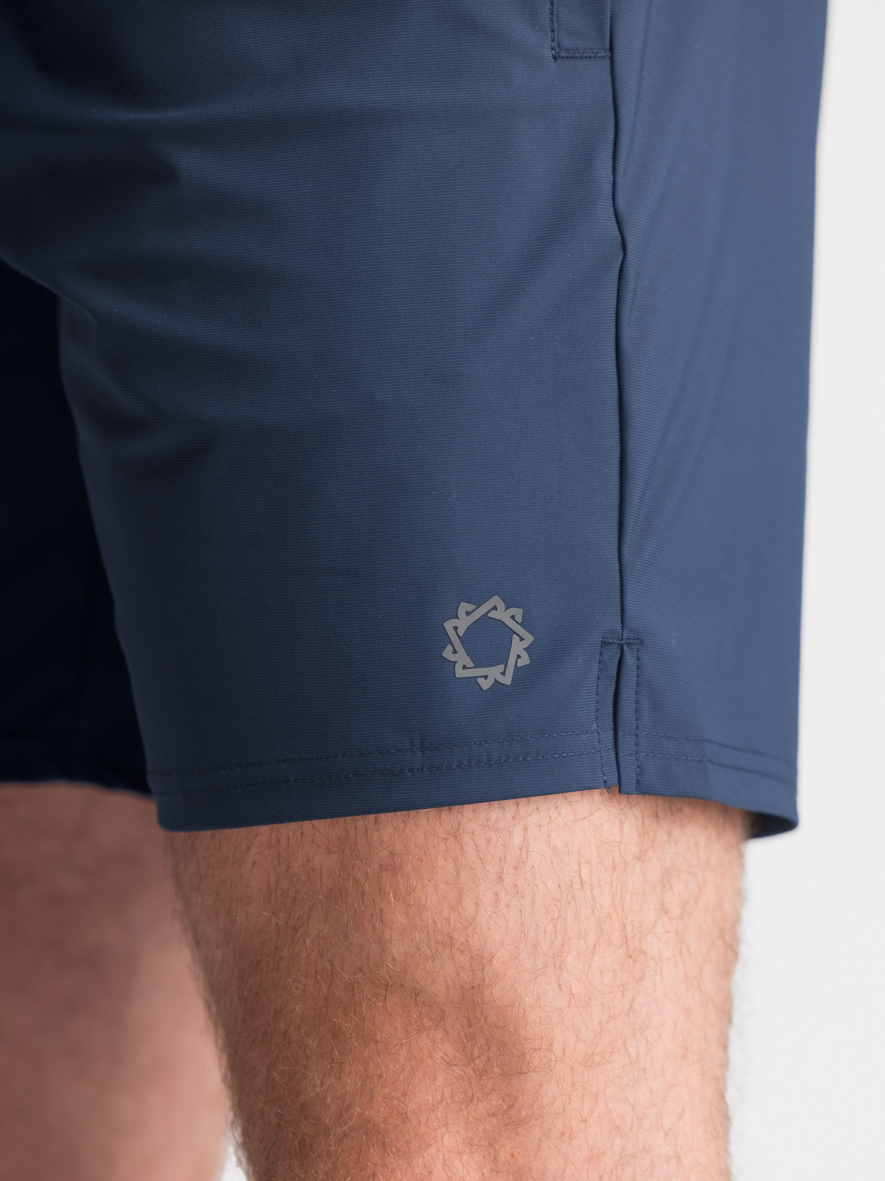 #color_dark navy