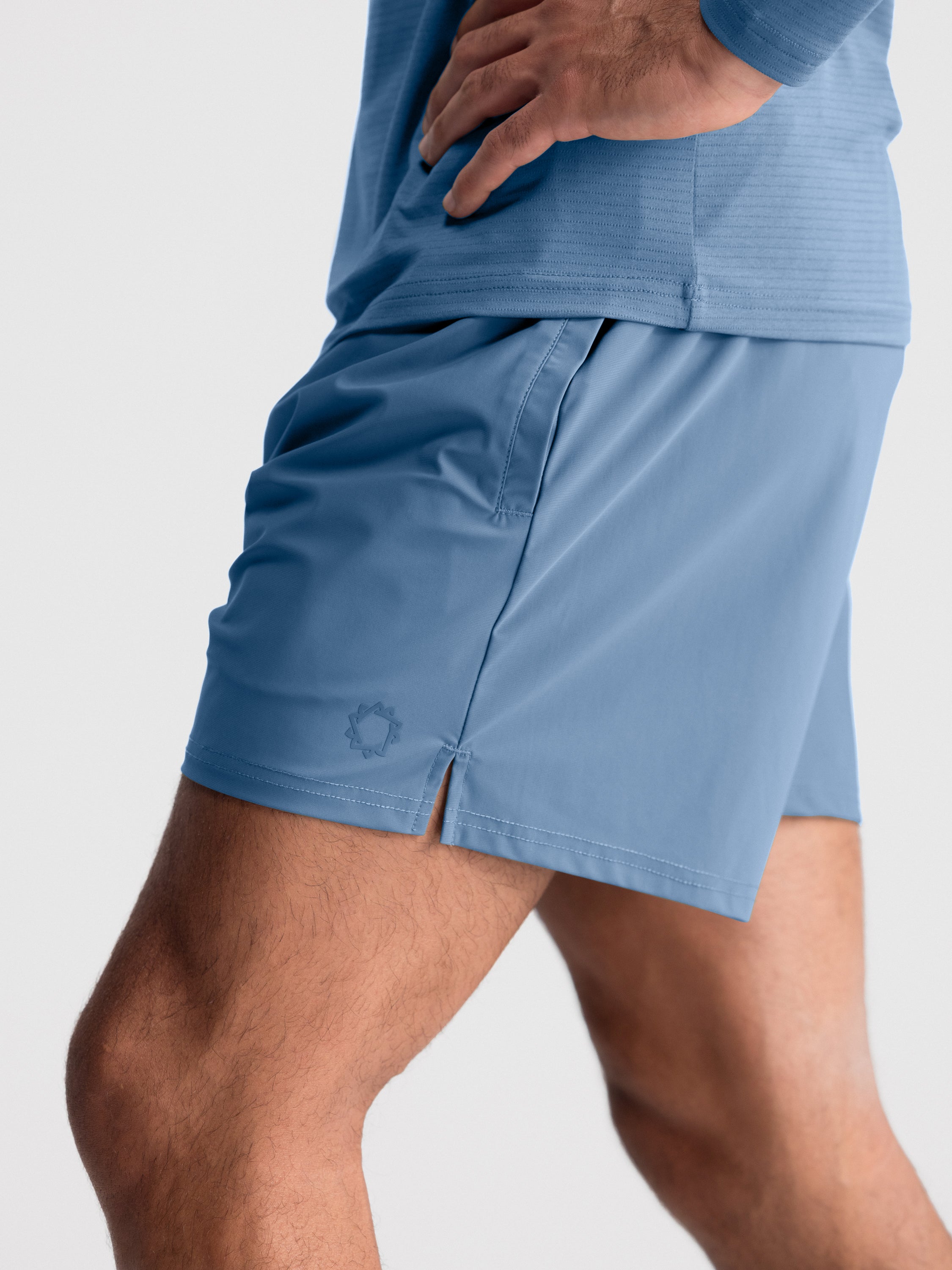 #color_Rhino Blue