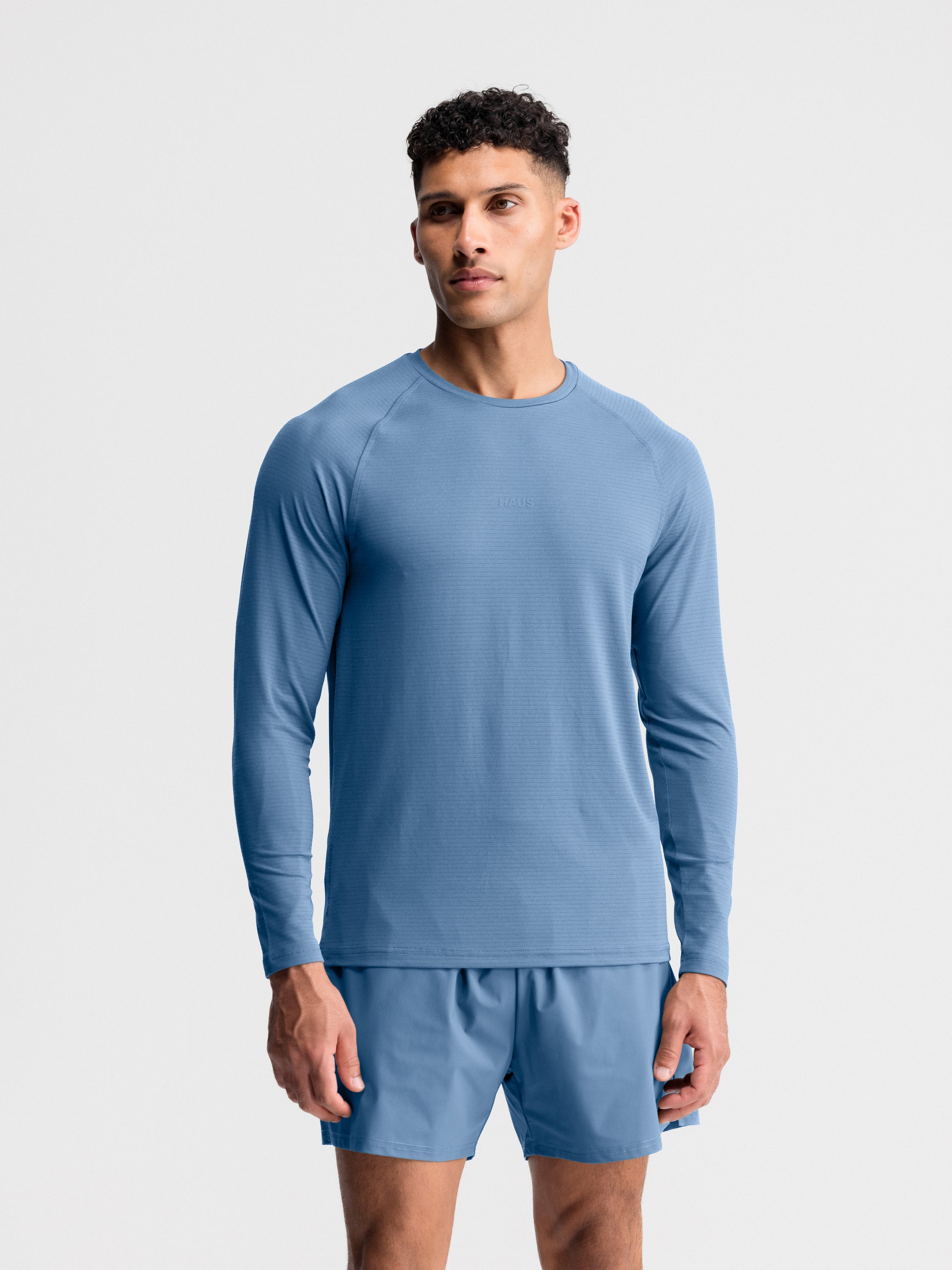 #color_Rhino Blue